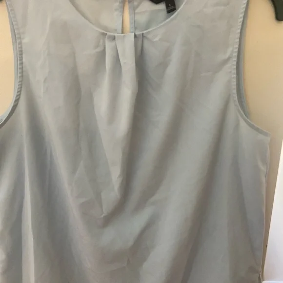 Banana Republic light blue Sleeveless Tank Top with Pleat Detail - Picture 1 of 4